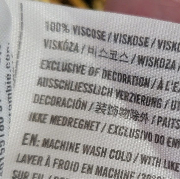 Hollister yellow and black tank in small - Picture 6 of 6